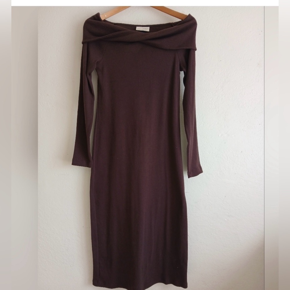 NWT Chocolate Brown Off Shoulder Ribbed Midi Dress Long Sleeve Bodycon Medium